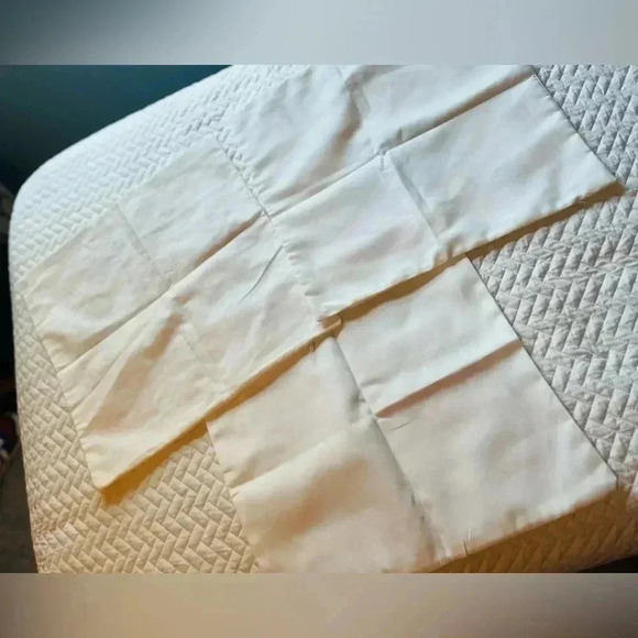 Throw Pillow Cover Set Positive Affirmations NWOT: Set of 3 Covers 18”x 18” - Picture 5 of 5